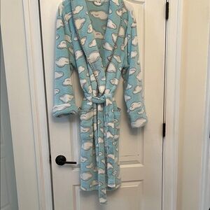 PJ Salvage  XL Fleece Blue Cloud Print Robe